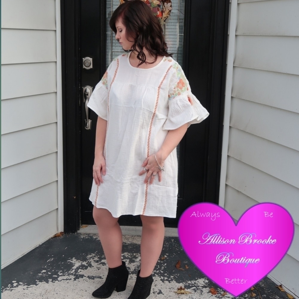 Boho Embroidered Shift Dress White Cotton Flowy Festival NWT - Picture 3 of 10